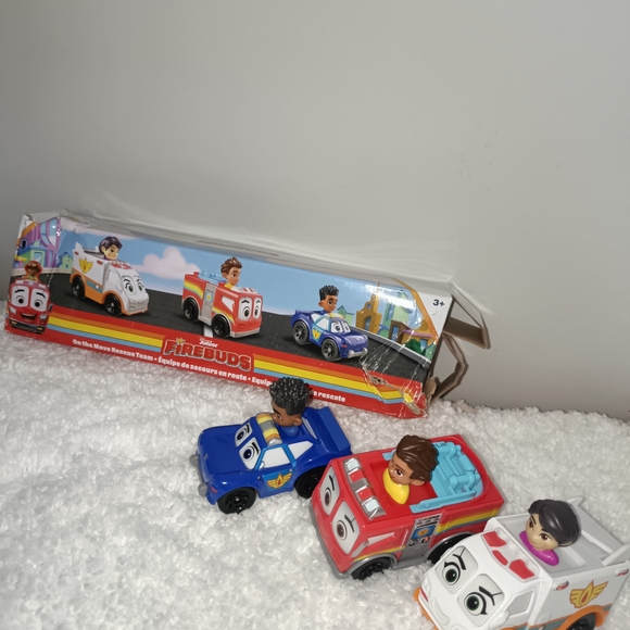 Rescue Team Vehicle Set - Picture 1 of 4